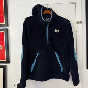 The North Face Men's Cabin Fleece Pullover Medium